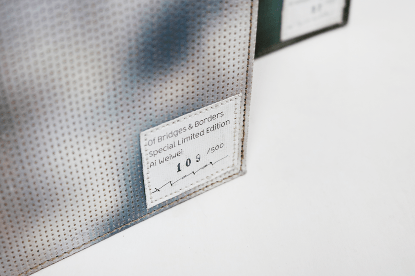 Of Bridges & Borders Vol I & II Special Ai Weiwei | VV.AA - Imagen 3