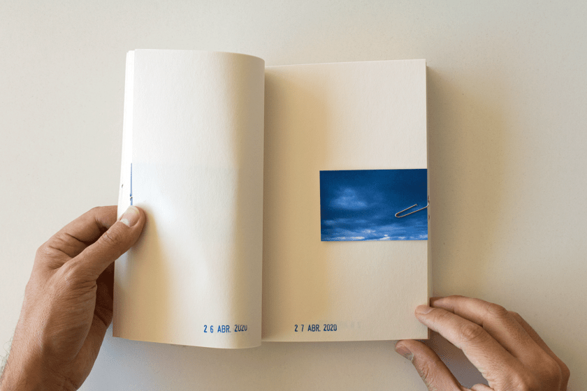 [El cielo está, por encima del techo, / tal azul, tan calmo] | Sebastián Arancibia - Imagen 9